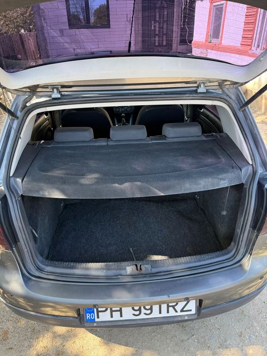 Vând golf 5 1.9 BXF 2007