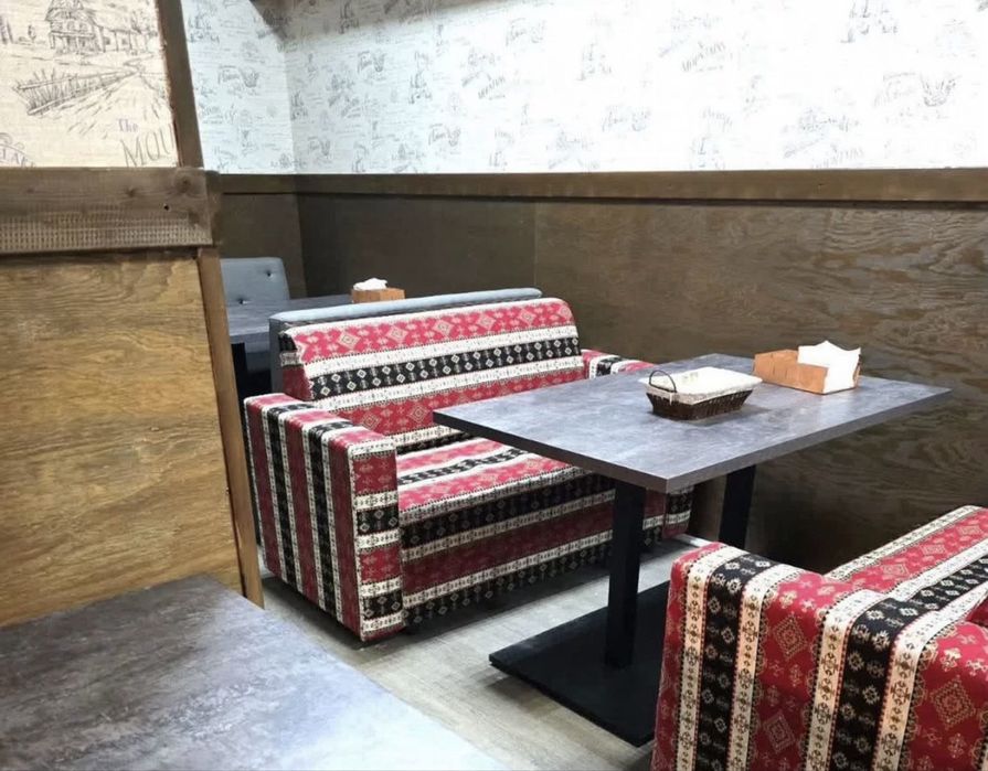 Диваны столы и стулья для кафе и ресторанов