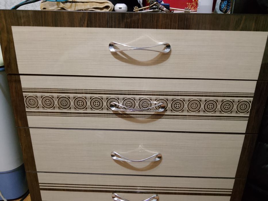 Продам спальный гарнитур