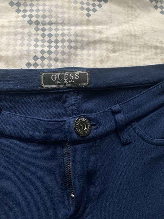 GUESS панталон.