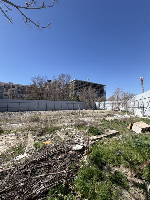 Юнусобод тумани,Зенит махалласида ер