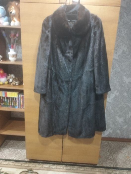 Продам норковую шубу
