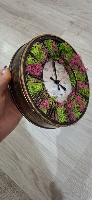 Промо цена! Стенен часовник със скандинавски мъх