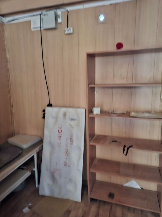 Контейнер морской