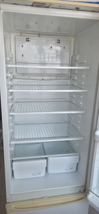 Продам холодильник в отличном состоянии
