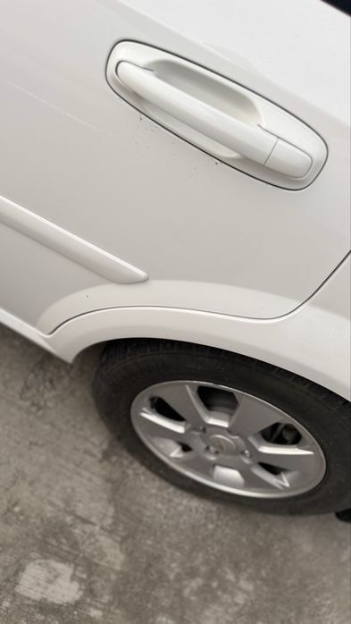Chevrolet gentra sotiladi