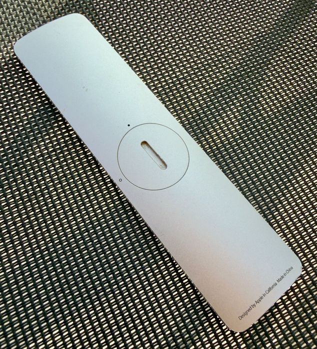 Telecomandă pentru Apple TV