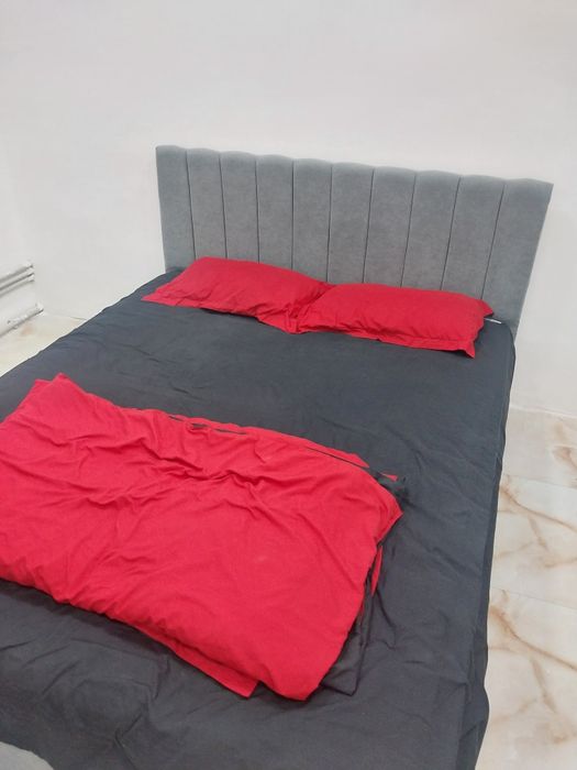 Спалныий кровать