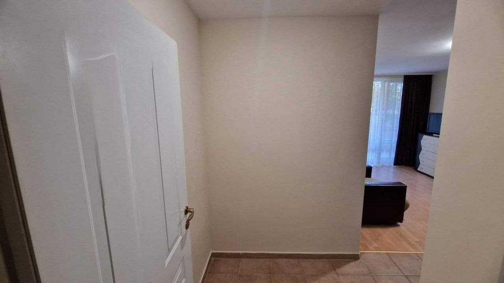 Продава се Двустаен апартамент в к.к. Слънчев бряг - 64 кв.м за 977 €/кв.м - Снимка #12