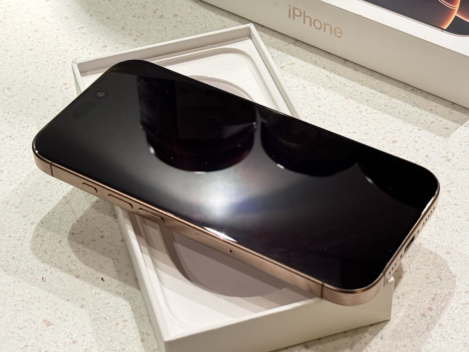 iPhone 16 Pro 128GB Desert Titanium – Като НОВ, 92% Батерия. Гаранция!