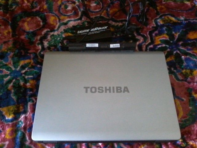 Продам ноутбук