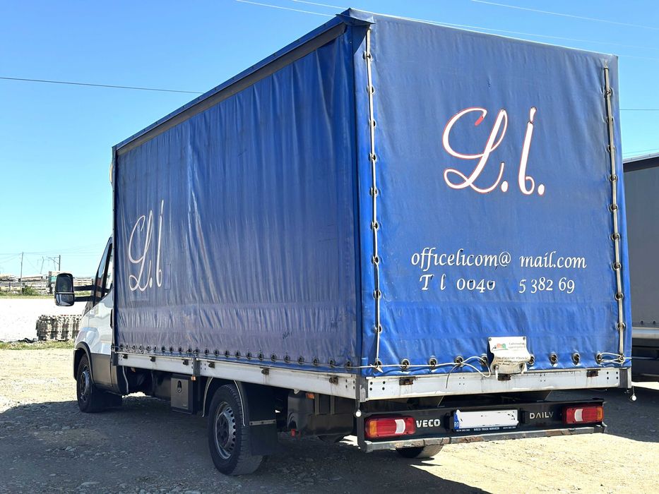 Autoutilitara IVECO 3.5 tone cu prelata