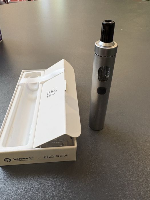 Vând țigară electronică Joyetech eGo AIO 2