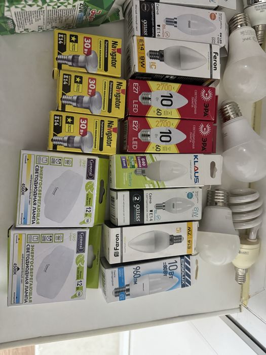 Лампочки разные,энергосберегающие