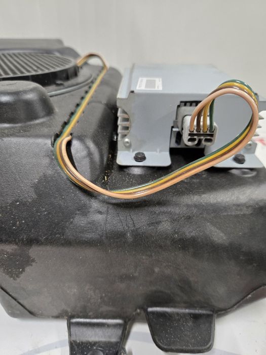 Аудио усилвател със субуфер за Jeep Compass 2007-2017г