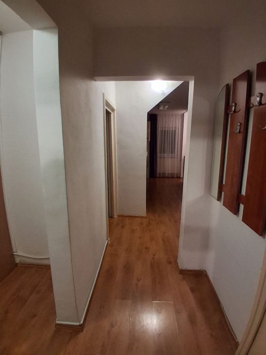 PF,apartament 3 camere decomandate,etaj intermediar(2/3),garaj,Baciu