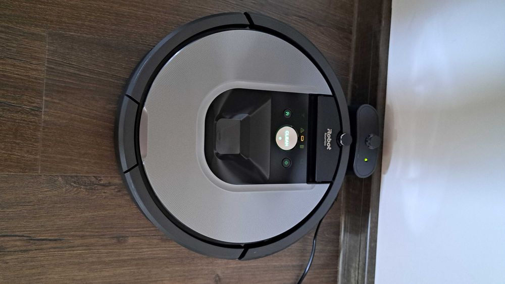 Робот прахосмукачка I Robot Roomba 975