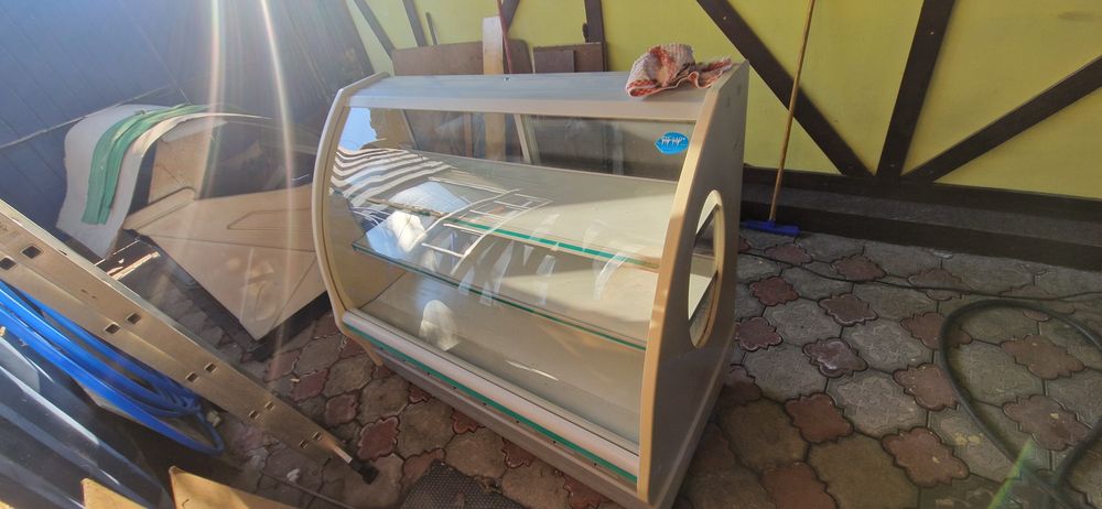 Холодильник ветринный