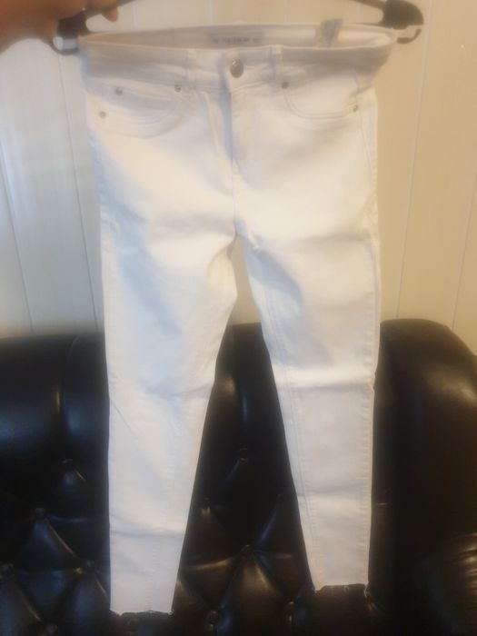 Blugi elastici Pull&Bear - marimea 34