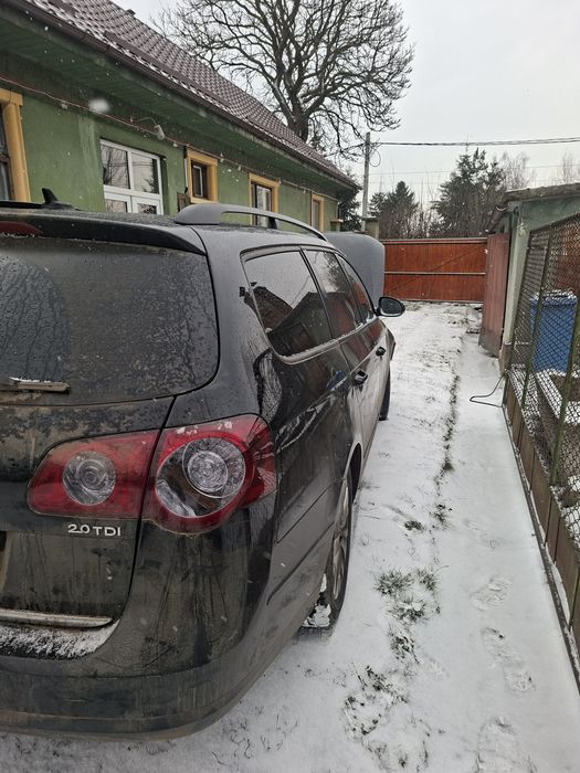 Dezmembrez Volkswagen Passat B6 2009