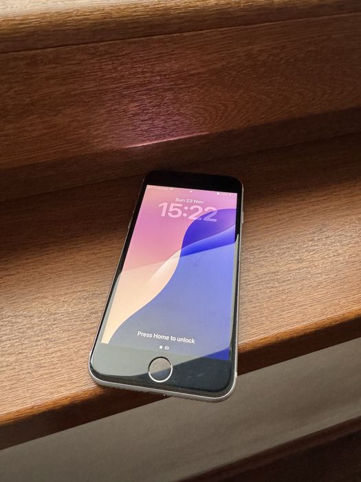 Apple Iphone SE 2020