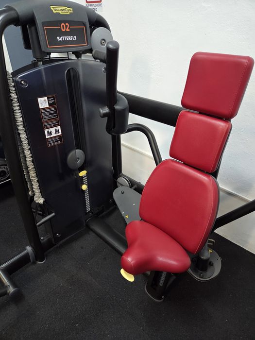 Aparat Fluturari Technogym