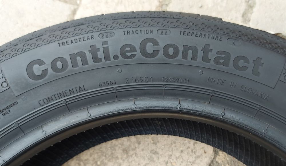 Set 2buc 165/65 R15 81T Continental Conti.eContact BluEcoo vară