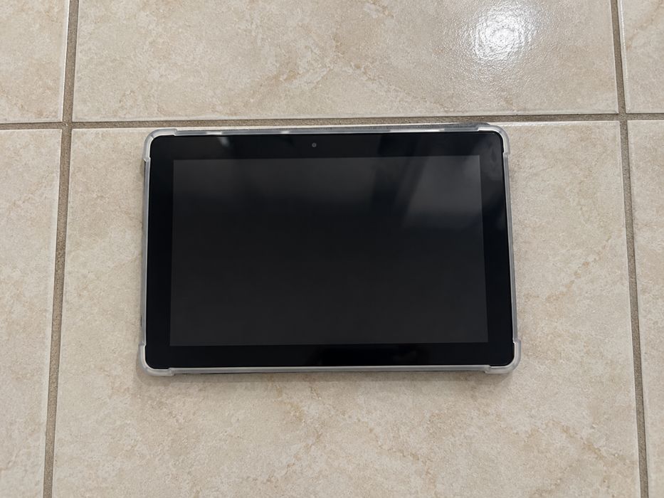 Tabletă PRITOM 10 inch,64gb + husa de protectie