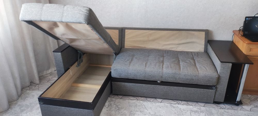 Продам угловой диван