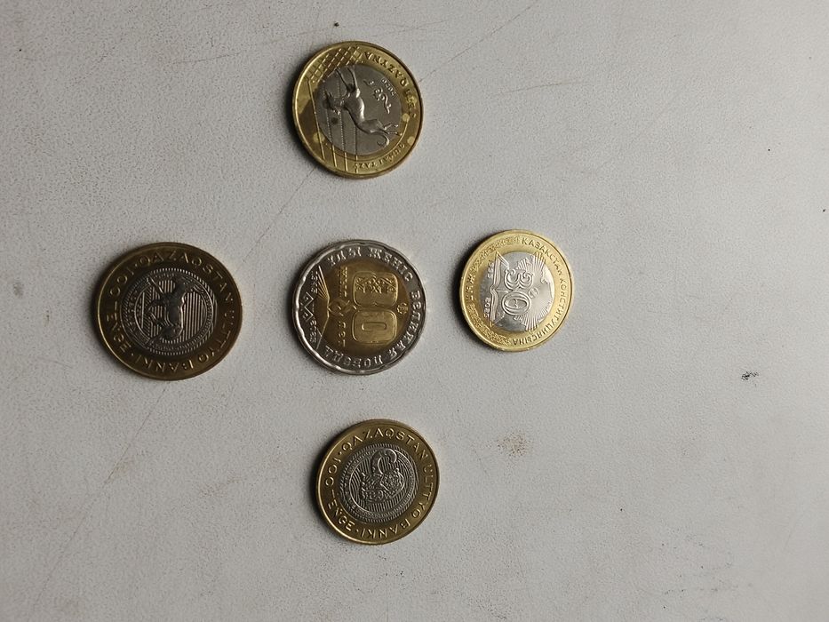 Продам эксклюзивные монеты