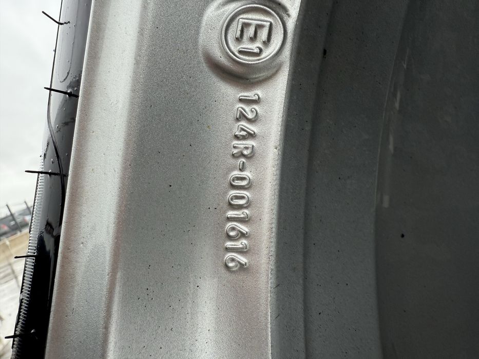 Vw Audi 5/112 Зимни 225/55/17 Дот 22г-600лв