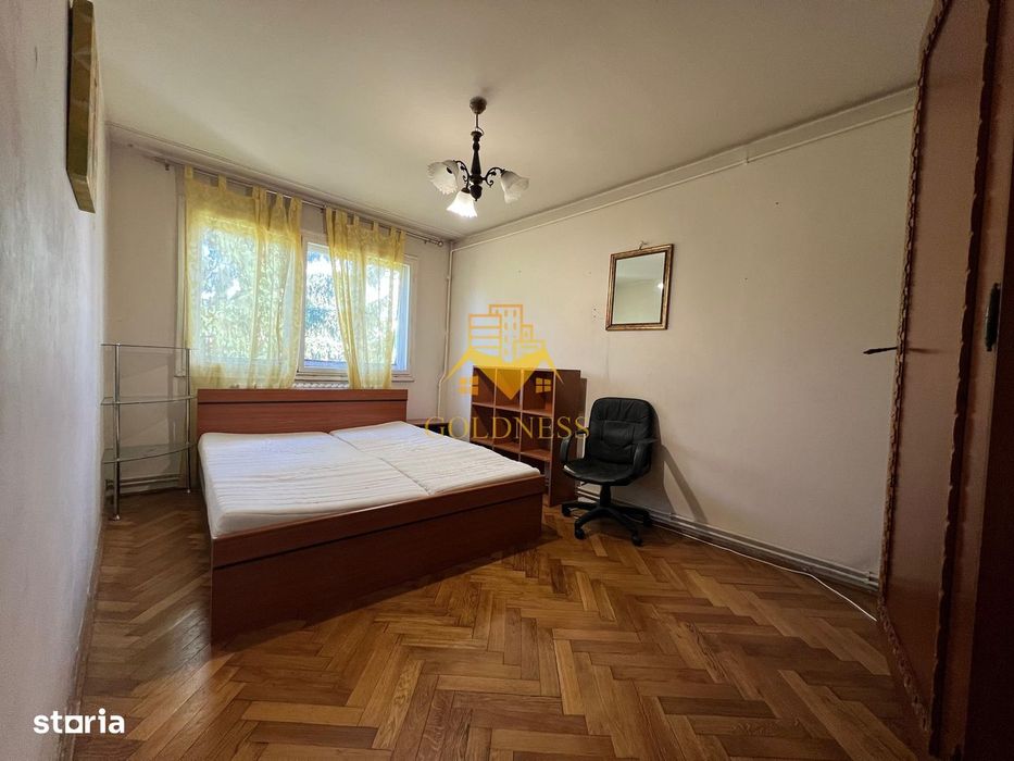 4 camere decomandate, Manastur, Piata Flora, Calvaria, Penny, OMV — fotografia 1