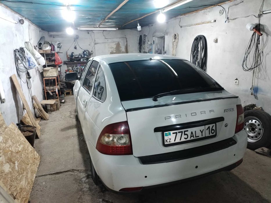 Лада приора 2172