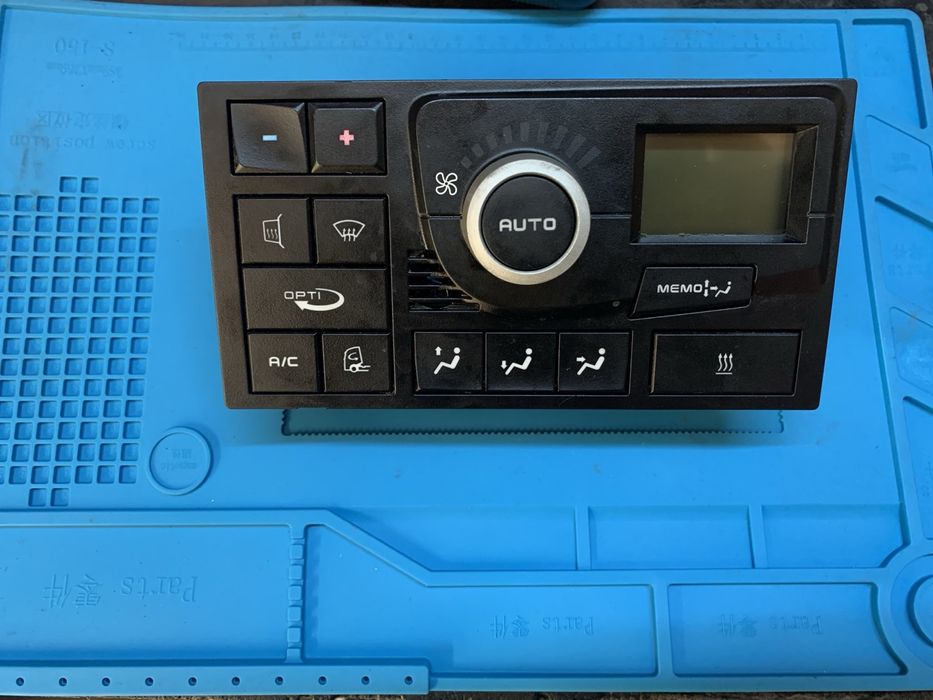 Климатроник за RENAULT T