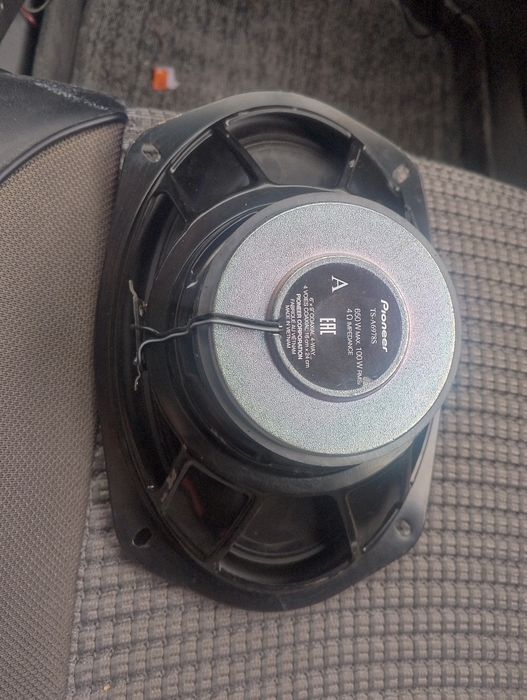 Kalonka Pioneer sotiladi