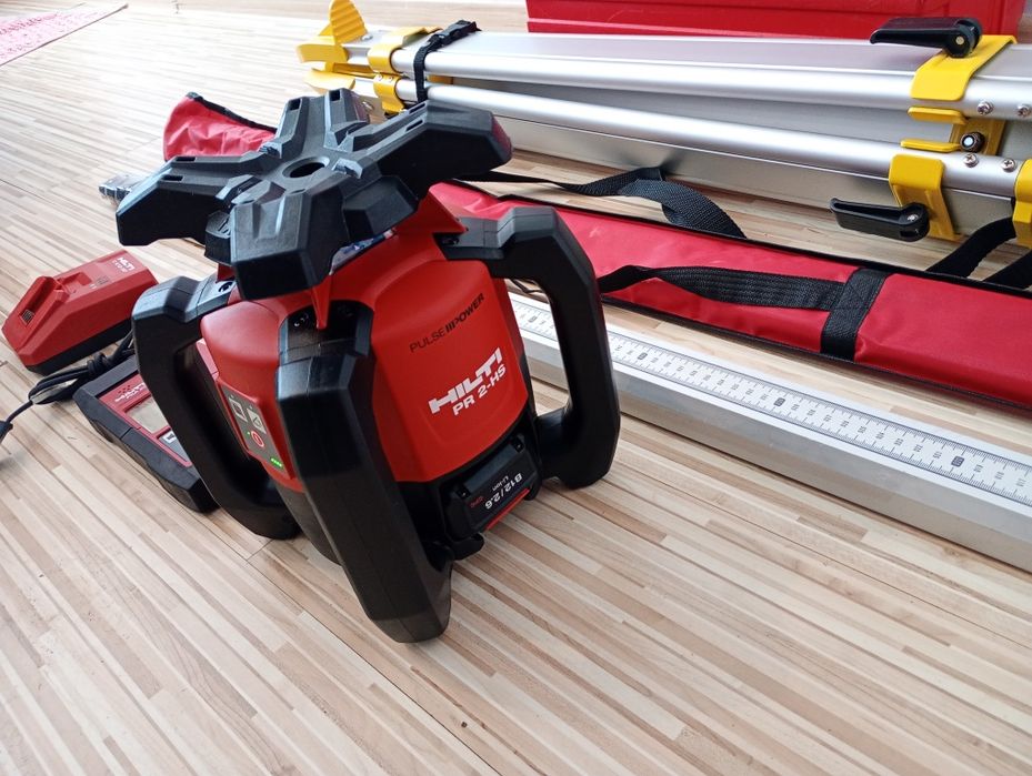Nivelă laser Hilti PR 2 HS A-12 modelul Nou