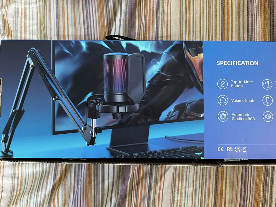 Microfon Gaming FIFINE AmpliGame A6T RGB USB cu braț articulat – Ca nou