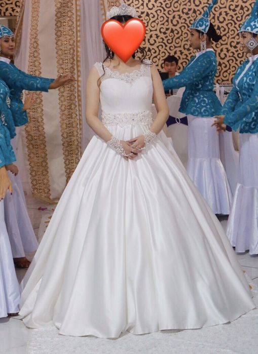 Продам свадебное платье