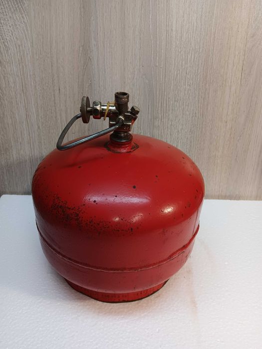 Туристическа газова бутилка