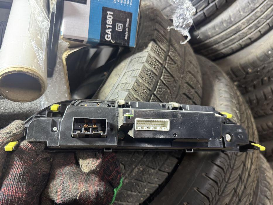 Климат контроль, на камри 35,