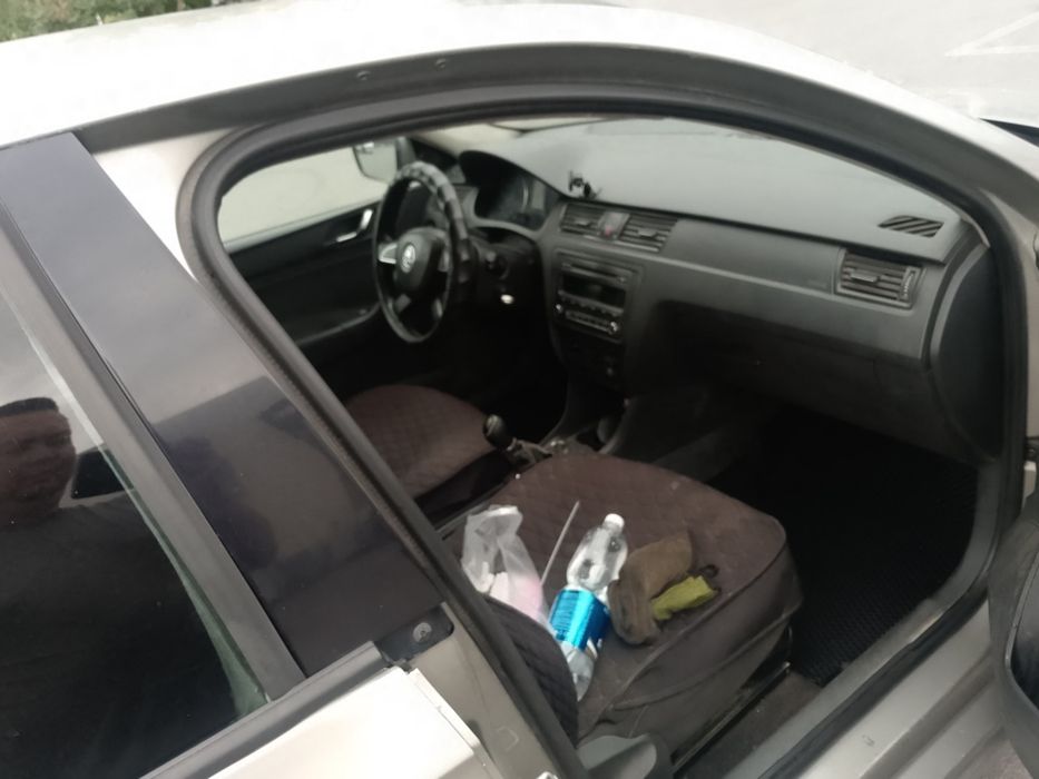 Skoda Rapid Срочно
