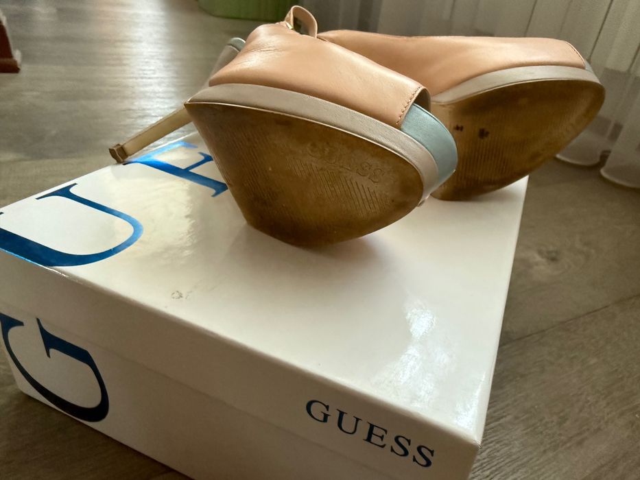 pantofi de vară Guess
