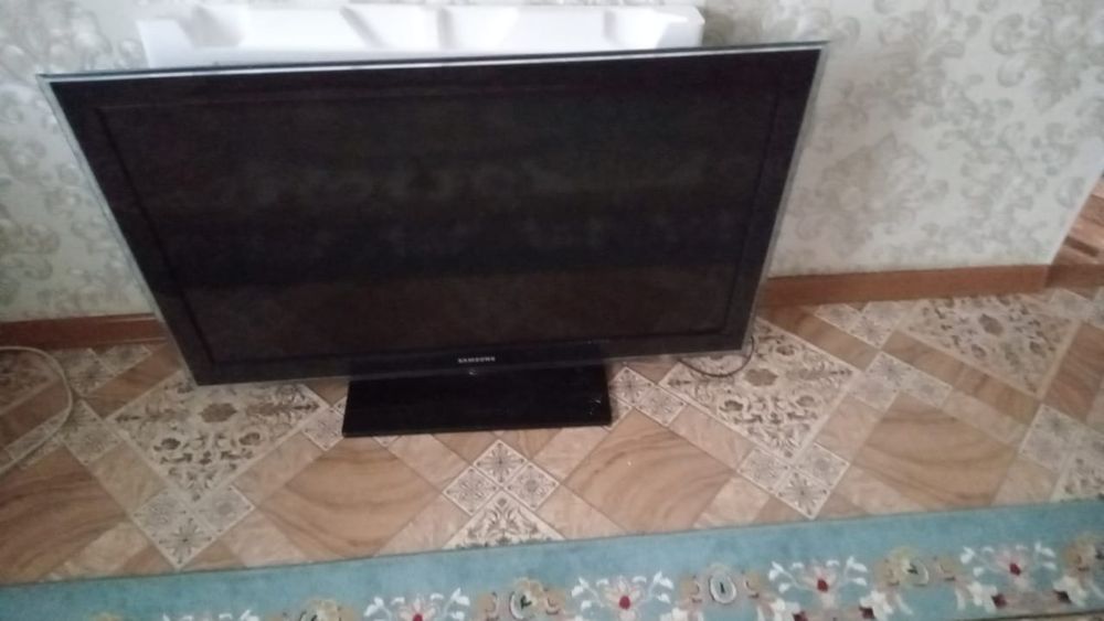 Продам телевизор самсунг