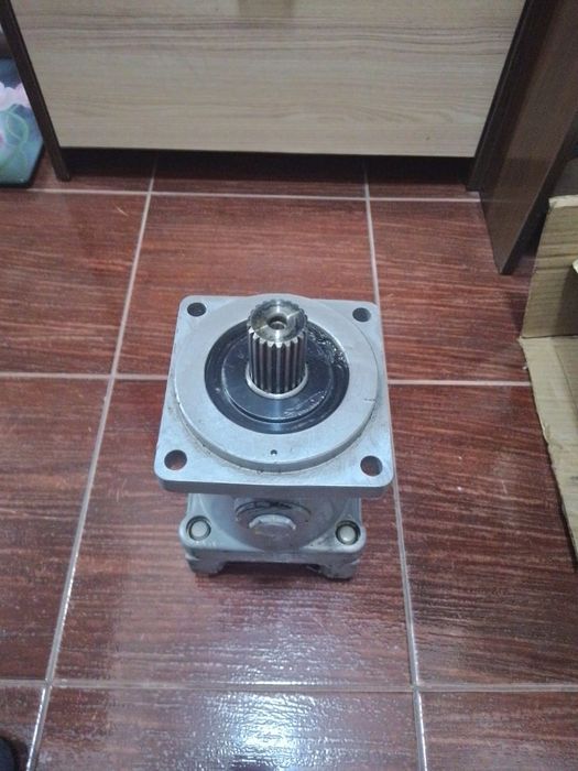 Гидромотор МКСМ-800