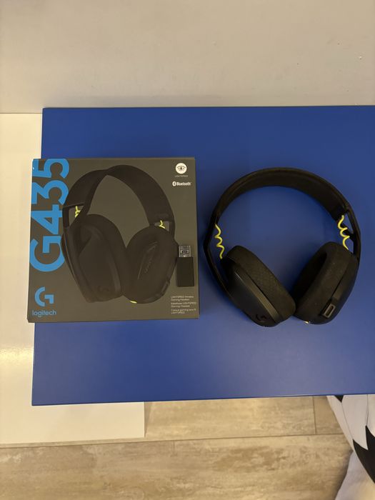 Безжични слушалки logitech g435