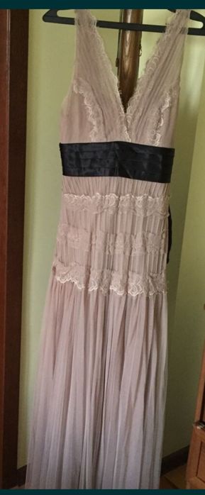 Продам Платье Zara, новое.