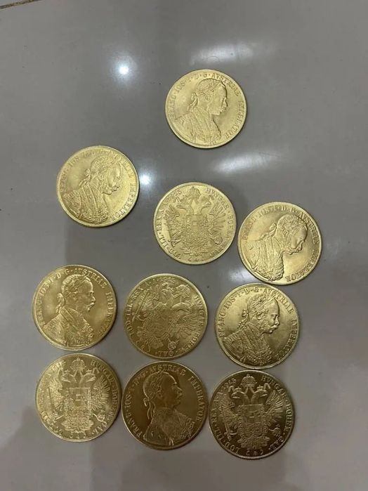 Vand monede placte cu aur de 24k Franc Iosef 4 ducat , 1/1 cu cele ori