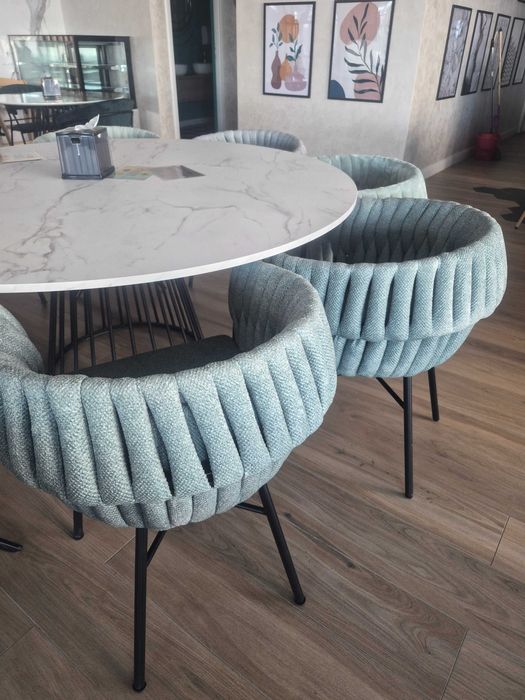 Oferta scaune moderne