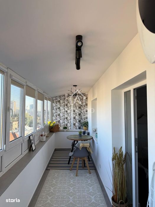 Studio renovat 25 mp + terasă 10 mp | Piața Victoriei | 0% Comision