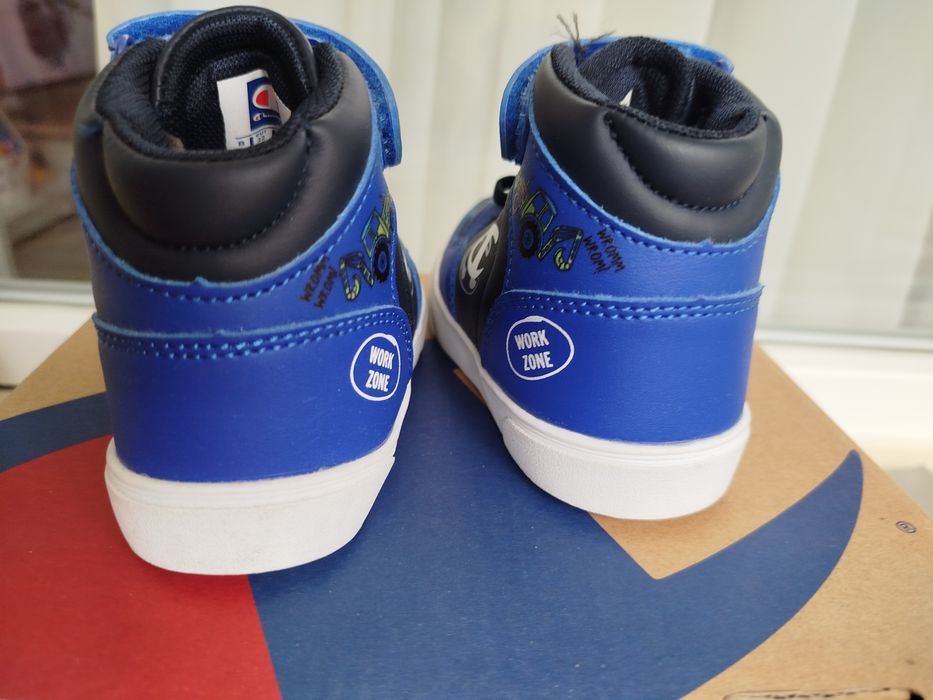 Детски обувки 22 номер champion